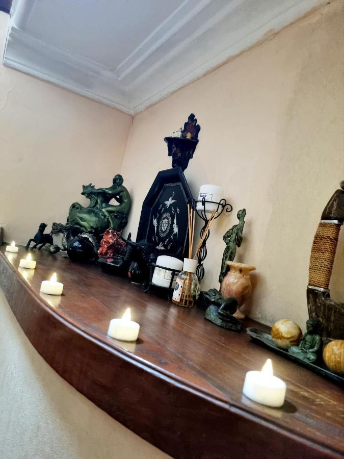 Polonia Tbilisi House Hotel ภายนอก รูปภาพ