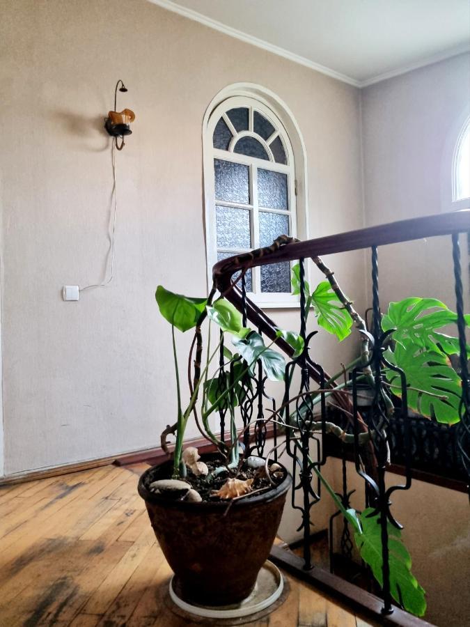 Polonia Tbilisi House Hotel ภายนอก รูปภาพ