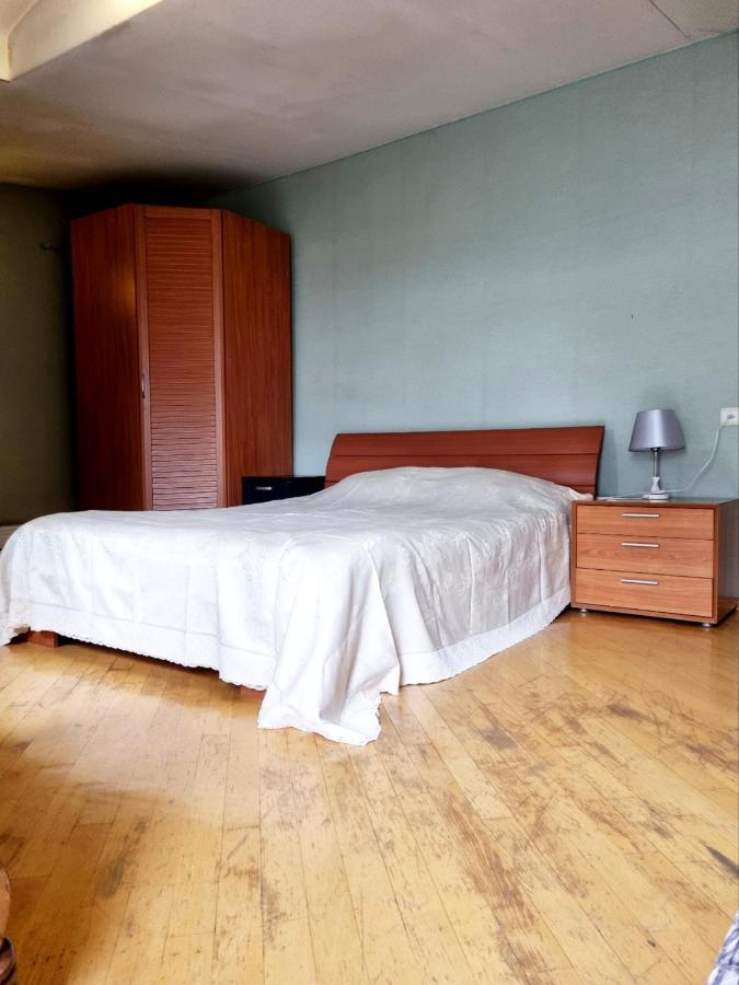 Polonia Tbilisi House Hotel ภายนอก รูปภาพ