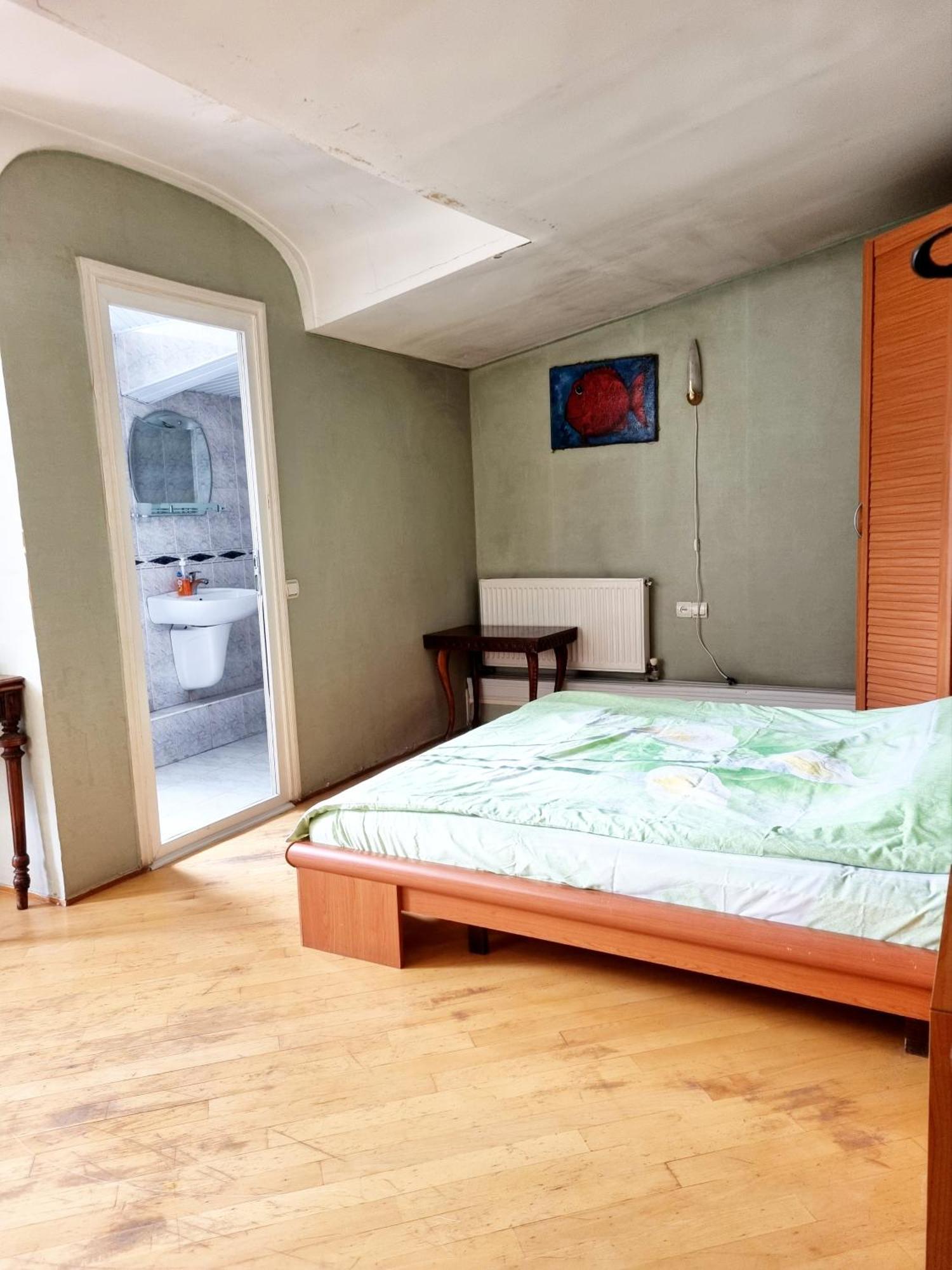 Polonia Tbilisi House Hotel ภายนอก รูปภาพ